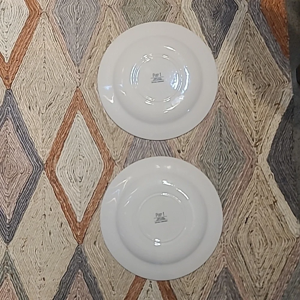 VINTAGE PIER 1 